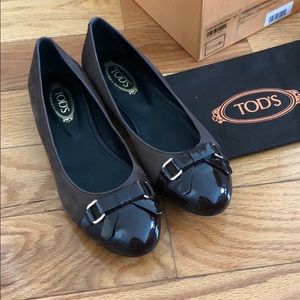 NWT Brown Tod’s baller flats